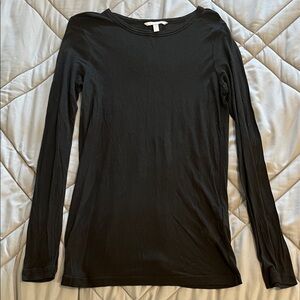 Women's Black Long Sleeve Top